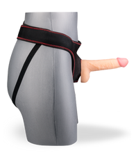 Laden Sie das Bild in den Galerie-Viewer, 18 cm langer realistischer Umschnalldildo