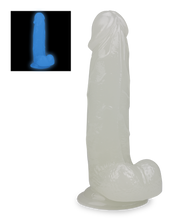 Laden Sie das Bild in den Galerie-Viewer, 19 cm langer phosphoreszierender Saugnapf-Dildo Lumino