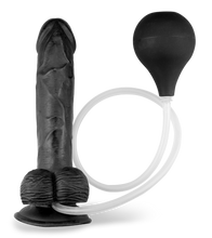 Laden Sie das Bild in den Galerie-Viewer, 23 cm langer Spritzdildo mit Saugnapf