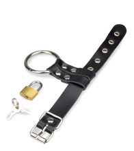 Laden Sie das Bild in den Galerie-Viewer, Abschließbarer Penisring aus Kunstleder und Metall