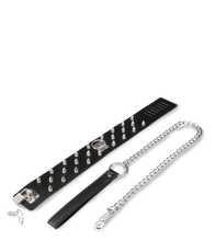Laden Sie das Bild in den Galerie-Viewer, BDSM-Halsband mit Killernieten und Kette