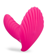 Laden Sie das Bild in den Galerie-Viewer, Butterfly-Vibrator in Muschelform mit Innendildo