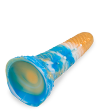 Laden Sie das Bild in den Galerie-Viewer, Dragon Dildo 23,5 cm