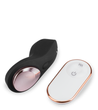 Laden Sie das Bild in den Galerie-Viewer, Ferngesteuerter Slip-Vibrator Mystery
