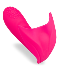 Laden Sie das Bild in den Galerie-Viewer, Ferngesteuerter Vibro-Slip mit genopptem Innendildo