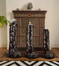 Laden Sie das Bild in den Galerie-Viewer, Riesendildo 65 cm