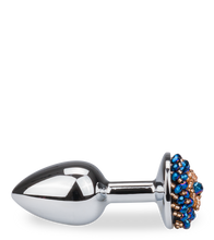 Laden Sie das Bild in den Galerie-Viewer, Rosebud-Analplug mit Perlen