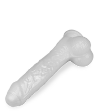 Laden Sie das Bild in den Galerie-Viewer, Saugnapf-Dildo mit Vorhaut Woody