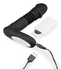 Laden Sie das Bild in den Galerie-Viewer, Stoßdildo mit Vibration und Heizung