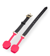 Laden Sie das Bild in den Galerie-Viewer, Verstellbarer Mundspreizer aus Silikon