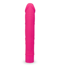 Laden Sie das Bild in den Galerie-Viewer, Vibrator mit geadertem Schaft 10 Modi